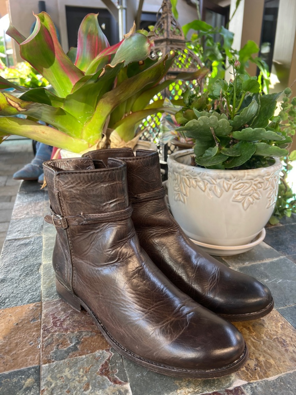 Frye Melissa Brown Leather zip Ankle Bootie 8